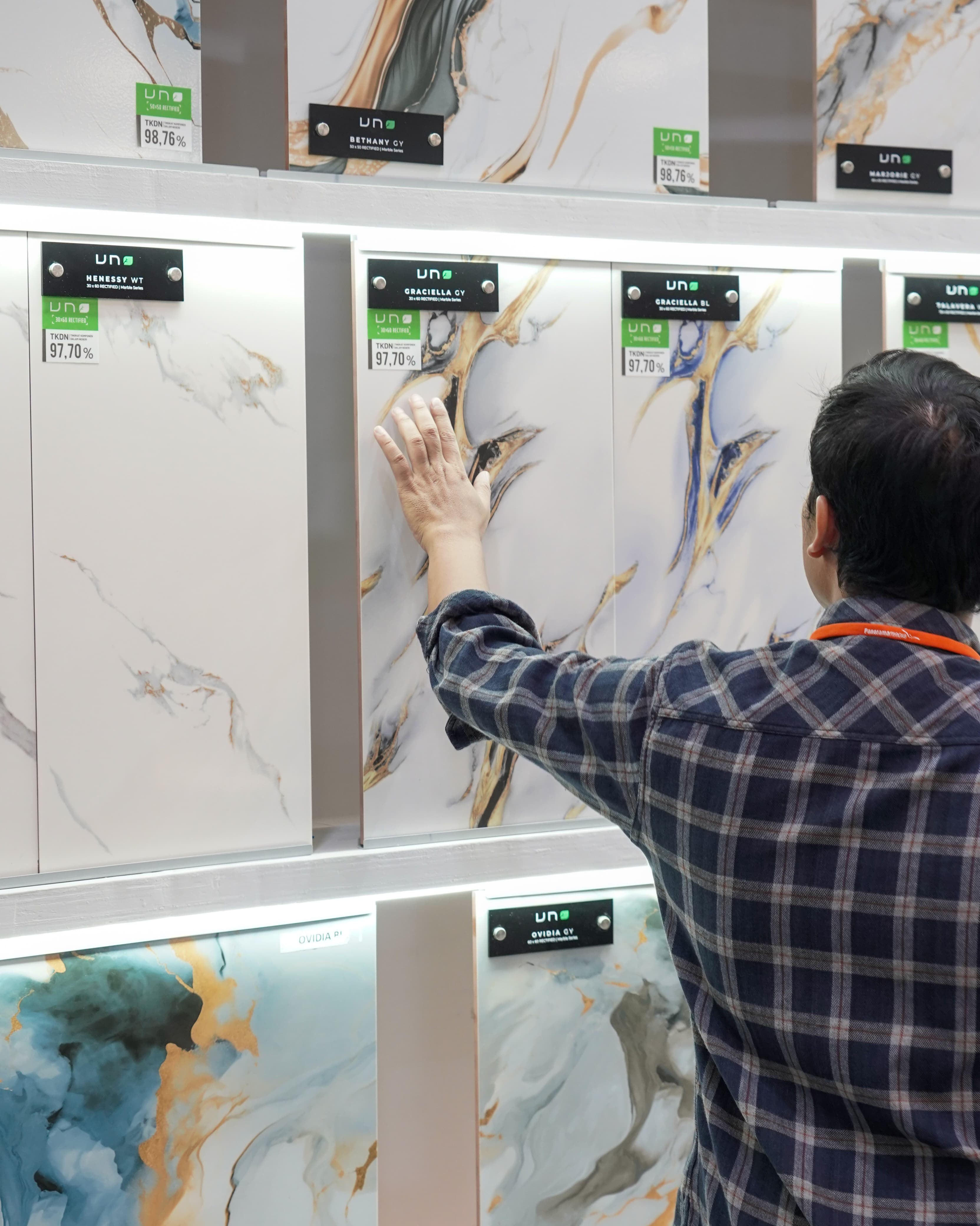 Arwana Ceramics participates in KERAMIKA Indonesia 2026 with ARNA and UNO booths.