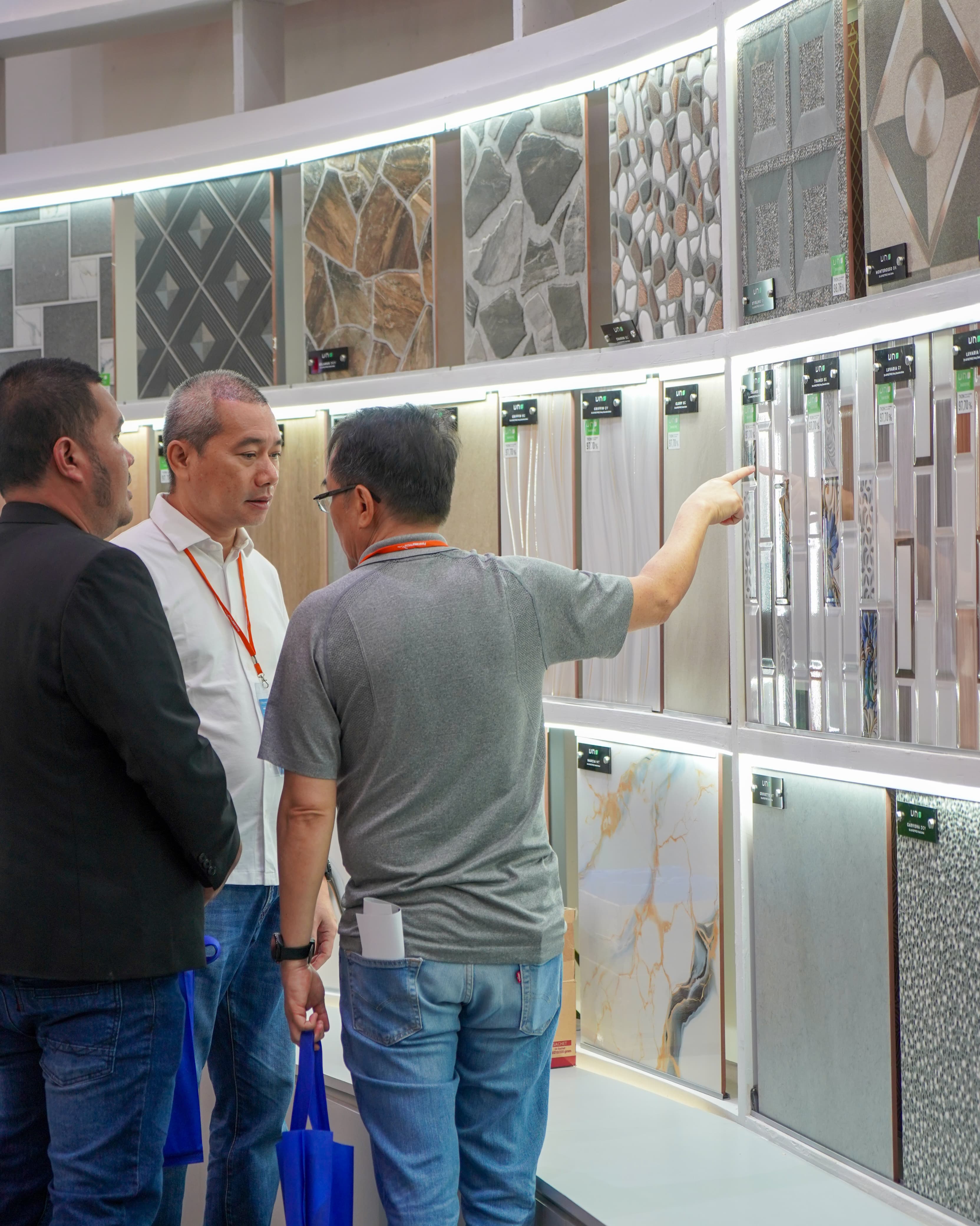 Arwana Ceramics participates in KERAMIKA Indonesia 2026 with ARNA and UNO booths.
