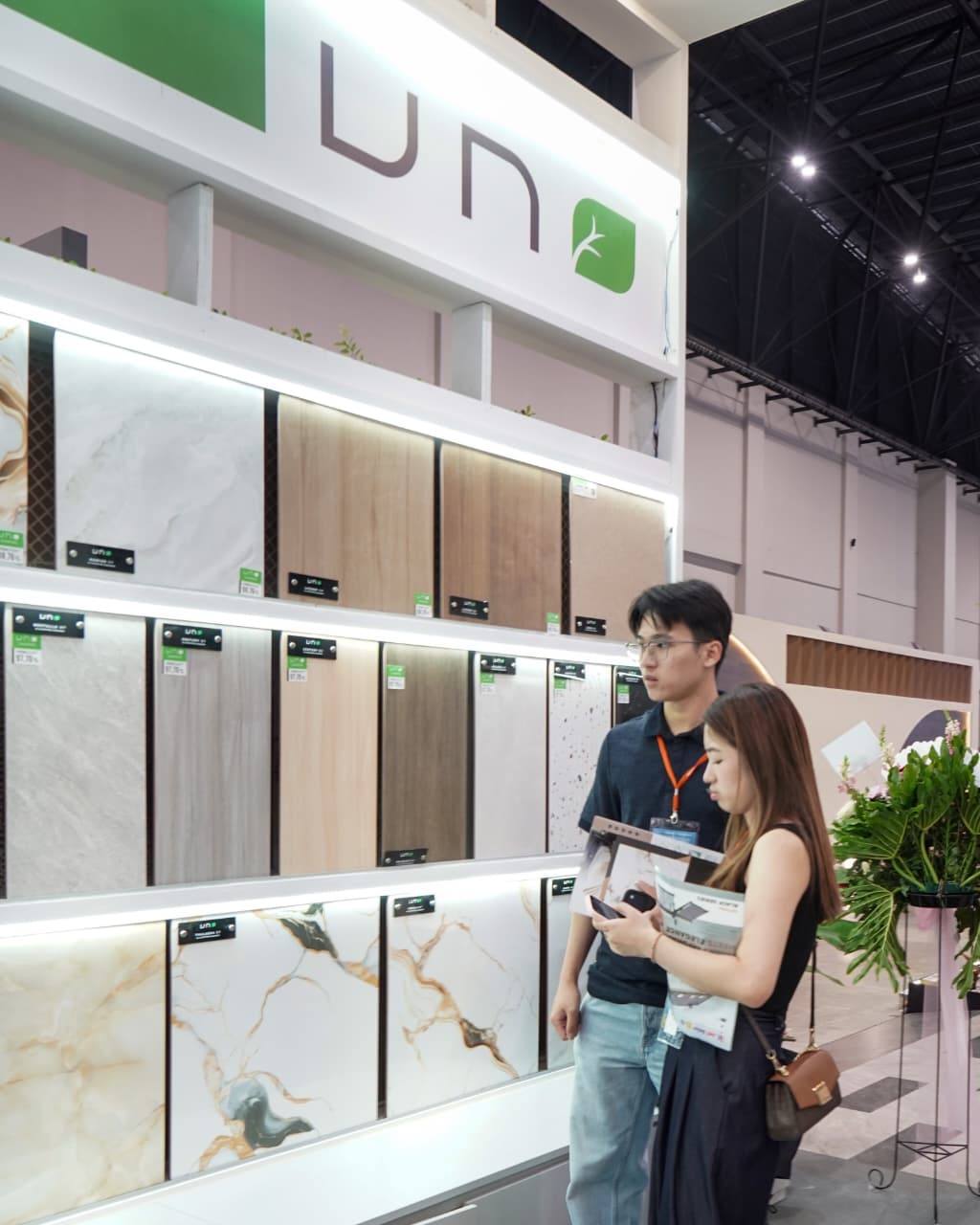 Arwana Ceramics participates in KERAMIKA Indonesia 2026 with ARNA and UNO booths.